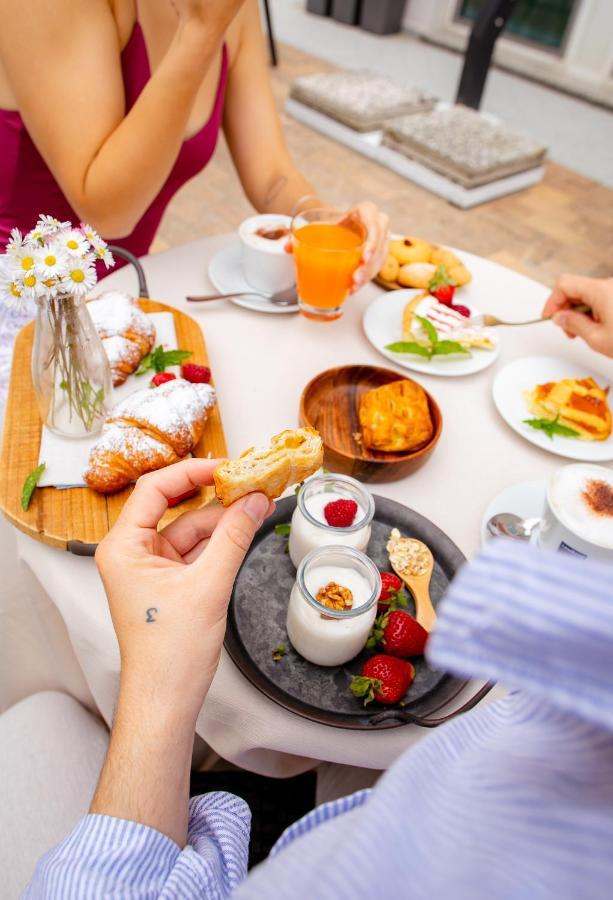 B&B Domus Mea تْشيزيناتيكو المظهر الخارجي الصورة